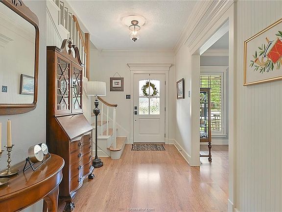 4th image of 1703 Briar Rose Ct