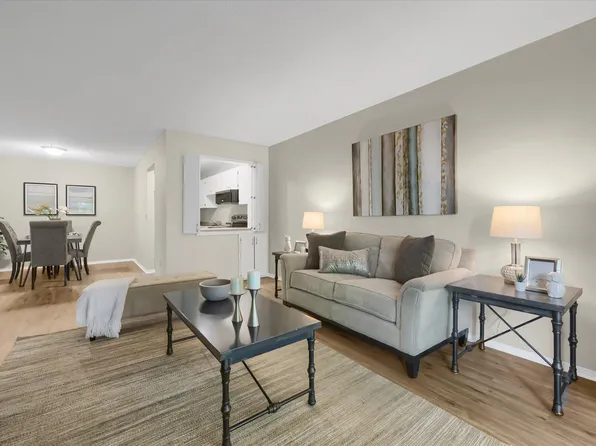 4120 Parklawn Ave APT 127, Edina, MN 55435