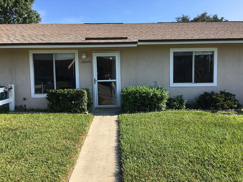 For sale 2/2 condo
$84000