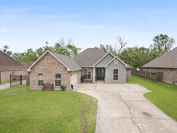 2nd image of 322 Riverwood Dr