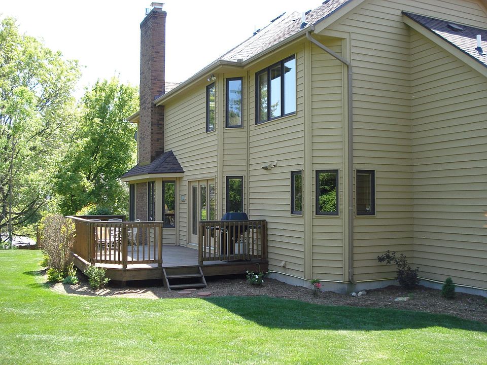 2nd image of 3446 Brookpoint Dr SE