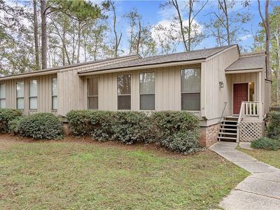 665 N Beau Chene Dr APT 16, Mandeville, LA, 70471