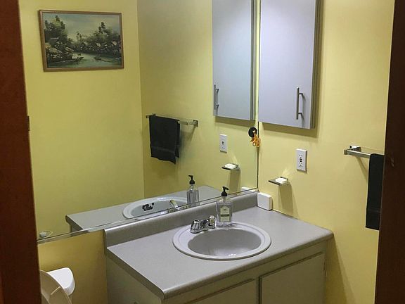 2nd image of 193 Pond Way #193