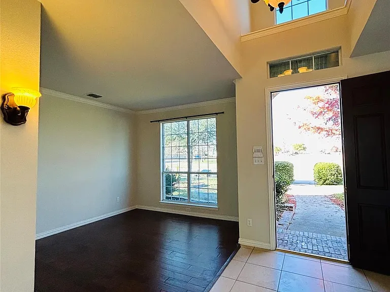 4116 Binley Dr — Photo 4