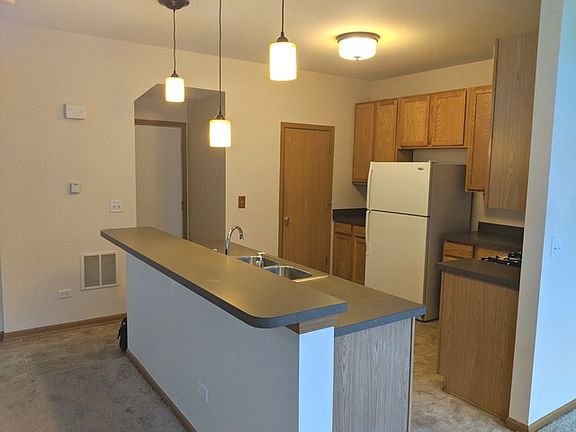 4th image of 24360 W Leski Ln