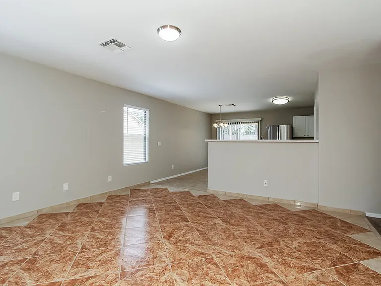 11807 W Ester Dr — Photo 5