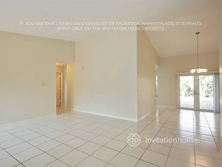 15341 SW 139th St — Photo 4