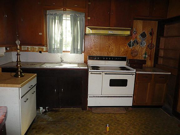 4th image of 1409 Avenue C