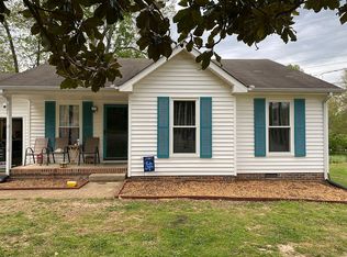 2946 Mike Ct, Woodlawn, TN 37191