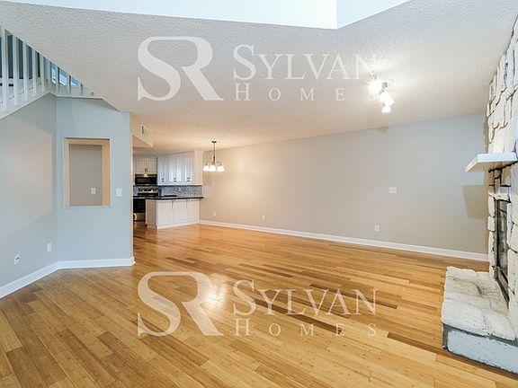 2nd image of 1228 Fromage Way