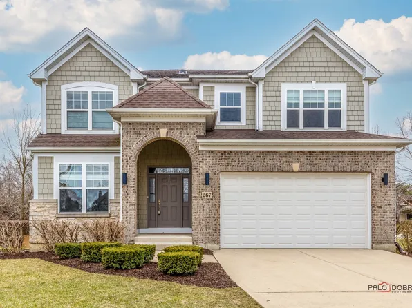 267 Kendall Ct, Buffalo Grove, IL 60089