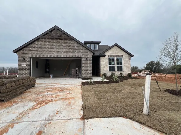 1304 Hickory Ct, Weatherford, TX 76086