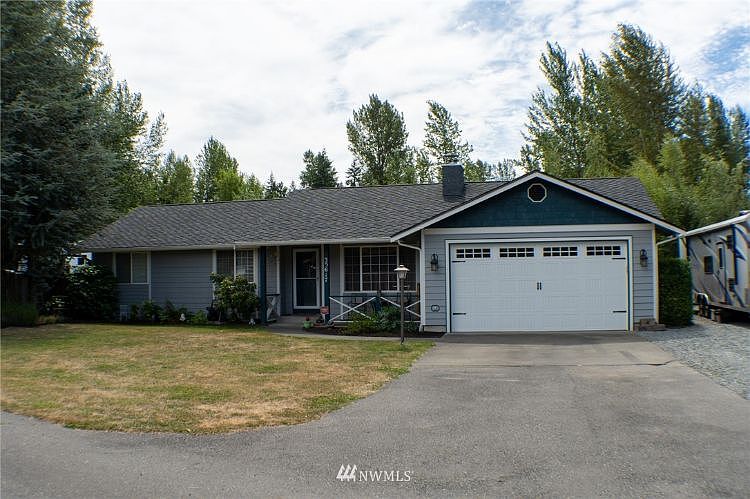1st image of 35617 92nd Avenue Ct S