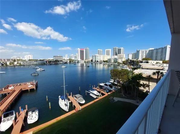 400 Golden Isles Dr, Hallandale Beach, FL