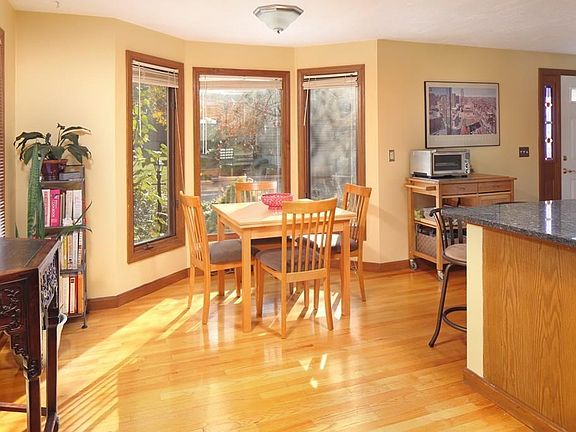 3rd image of 294 Island St #294