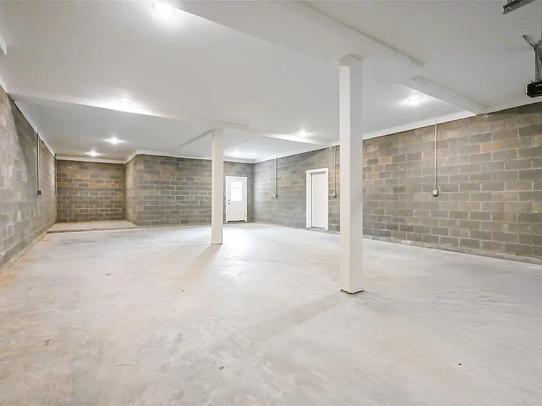 4602 Clay St #A — Photo 12