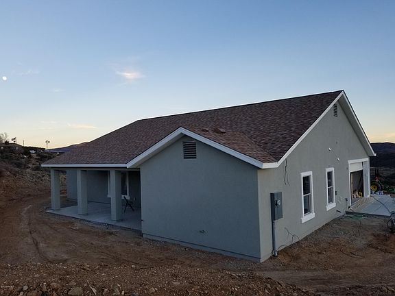 3rd image of 1525 S Violet Way