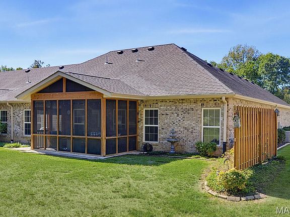 5th image of 2923 Shadow Wood Ln