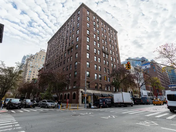 142 East 71st Street image 4 of 4