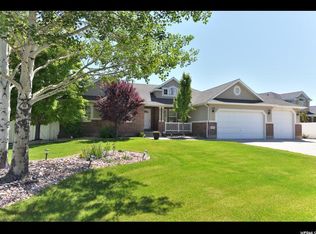 11927 S Oxford Farms Dr, Riverton, UT 84065