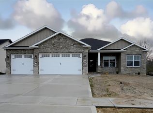 212 Smola Woods Ct, Glen Carbon, IL 62034