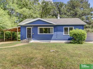 529 N 77th Ave, Omaha, NE 68114