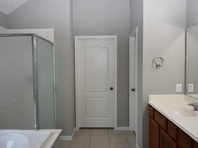 9518 Brackenton Crest Dr — Photo 11