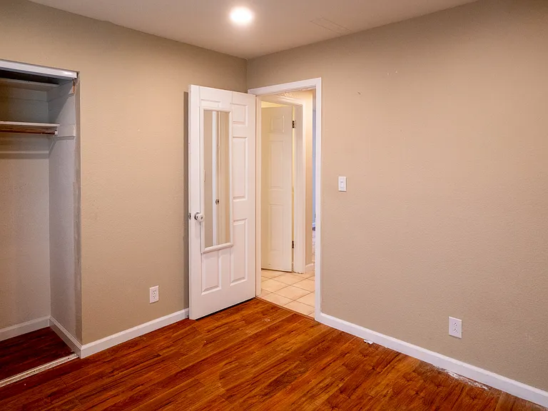 4241 Remora Dr — Photo 13