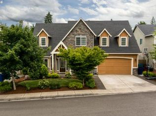 906 N 9th Way, Ridgefield, WA 98642