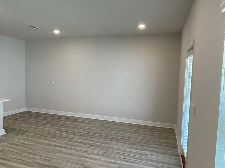 5718 Stellarjay St — Photo 5