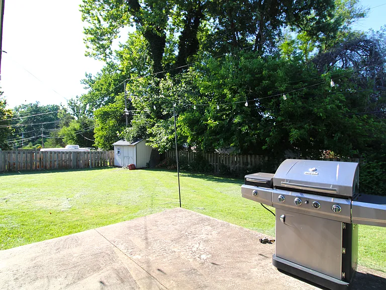12533 Starspur Ln — Photo 25