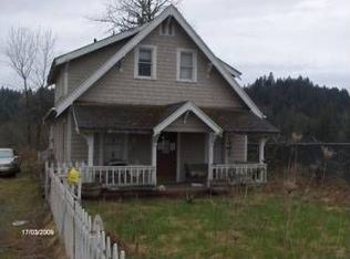 558 NW Cliff Ln, Estacada, OR 97023
