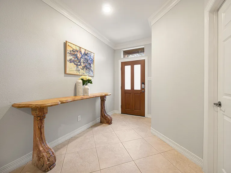 3610 Gillespie St #6 — Photo 23