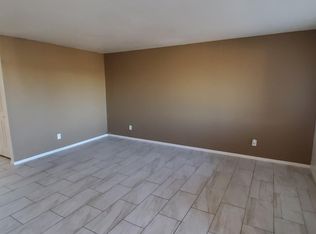 417 N Loma Vis #201, Mesa, AZ 85213