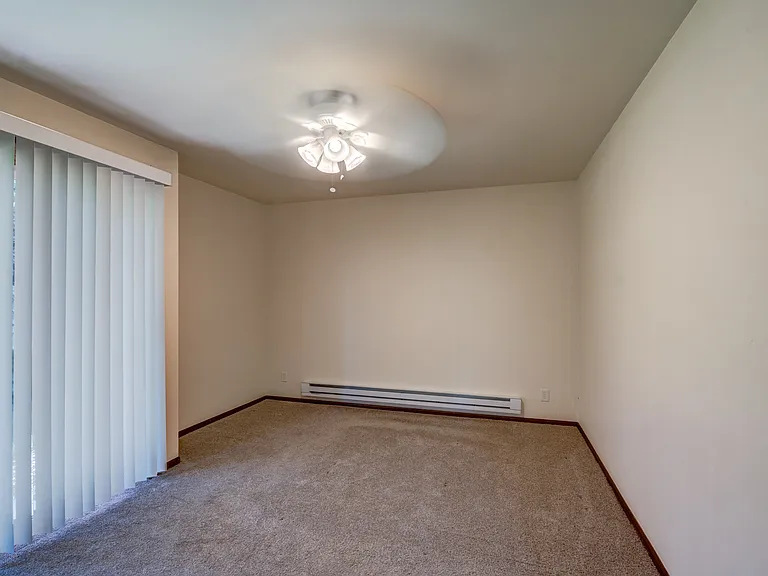 304 King St #6 — Photo 15