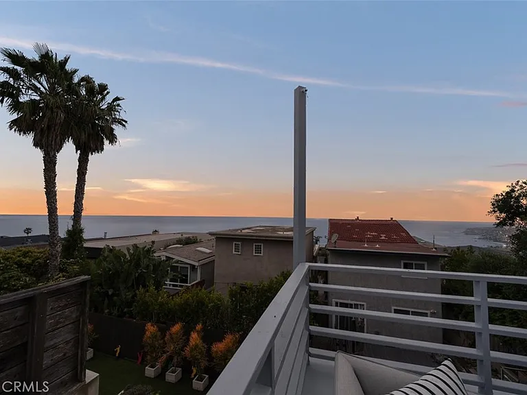 1059 Miramar St — Photo 45