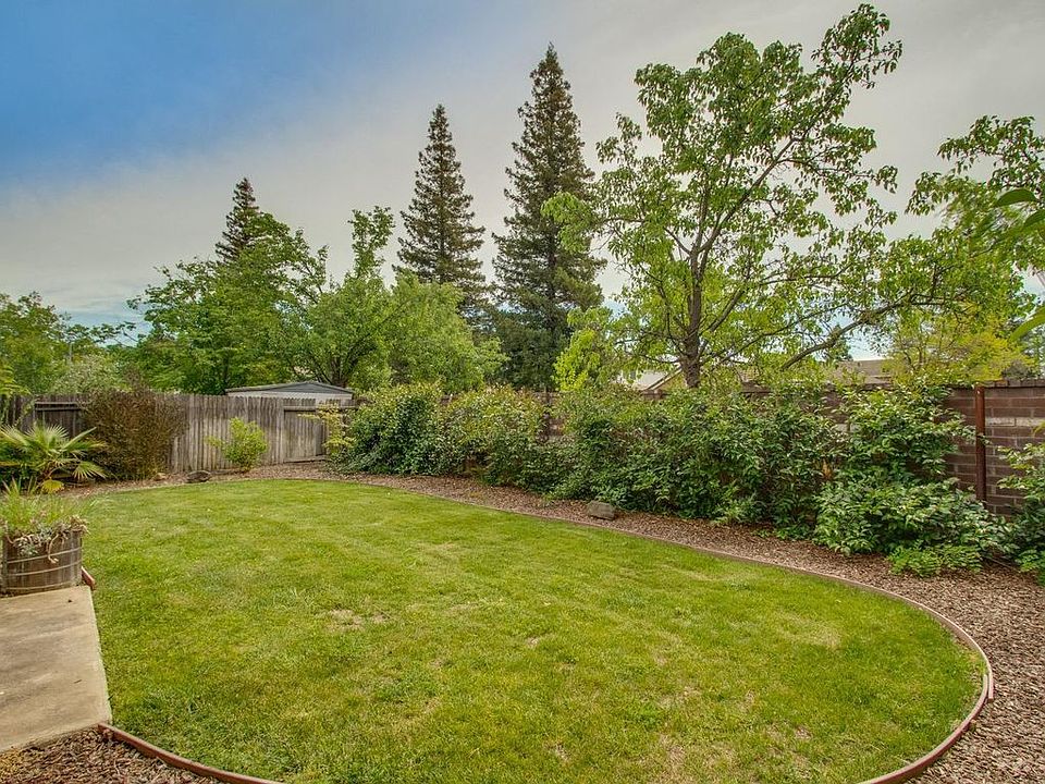 2nd image of 5328 Coral Creek Way