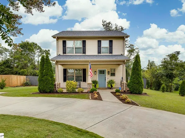 417 Laurel Tree Ln, Simpsonville, SC 29681
