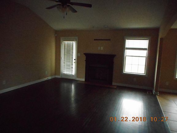 5th image of 2500 Andersonville Dr