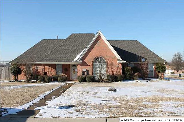 1st image of 1260 Thames Dr