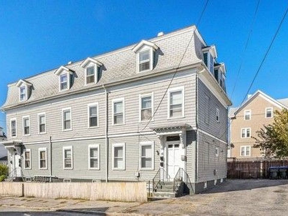 1st image of 8-12 Flora St #2