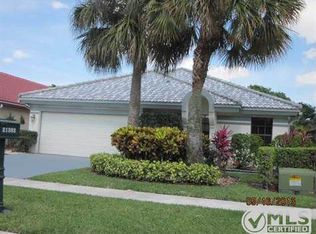 21382 Green Hill Ln, Boca Raton, FL 33428