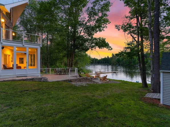 46 Highland Avenue, Nottingham, NH 03290