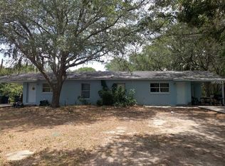 213 9th St, Ruskin, FL 33570