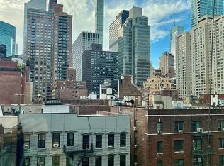 411 E 53rd St APT 8L, New York, NY 10022
