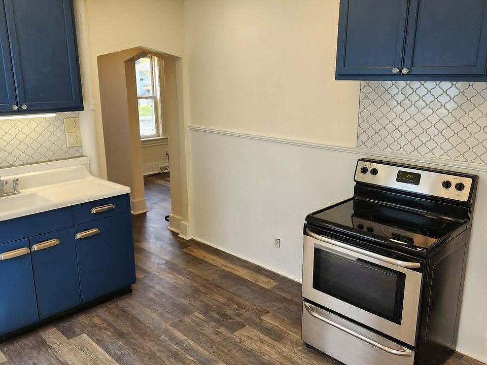 1st image of 40-42 Oak St