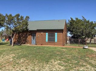 101 Hideaway Dr, Strawn, TX 76475