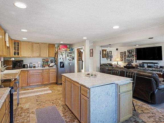 4th image of 11 Randall Ridge Rd