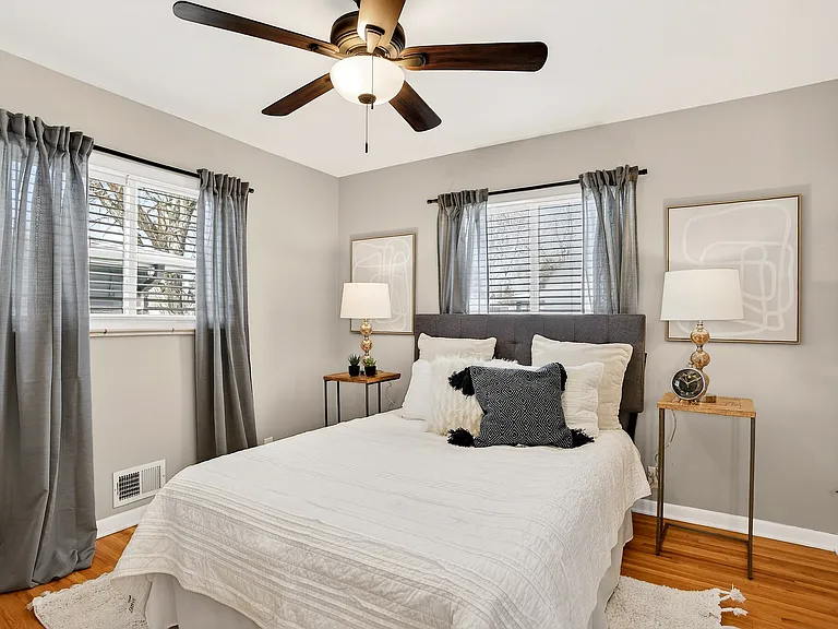 5456 E Atlantic Pl — Photo 12