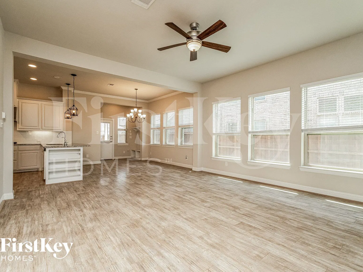 4 bed, 2.5 bath, 2208 sqft, $3,565 — Photo 2